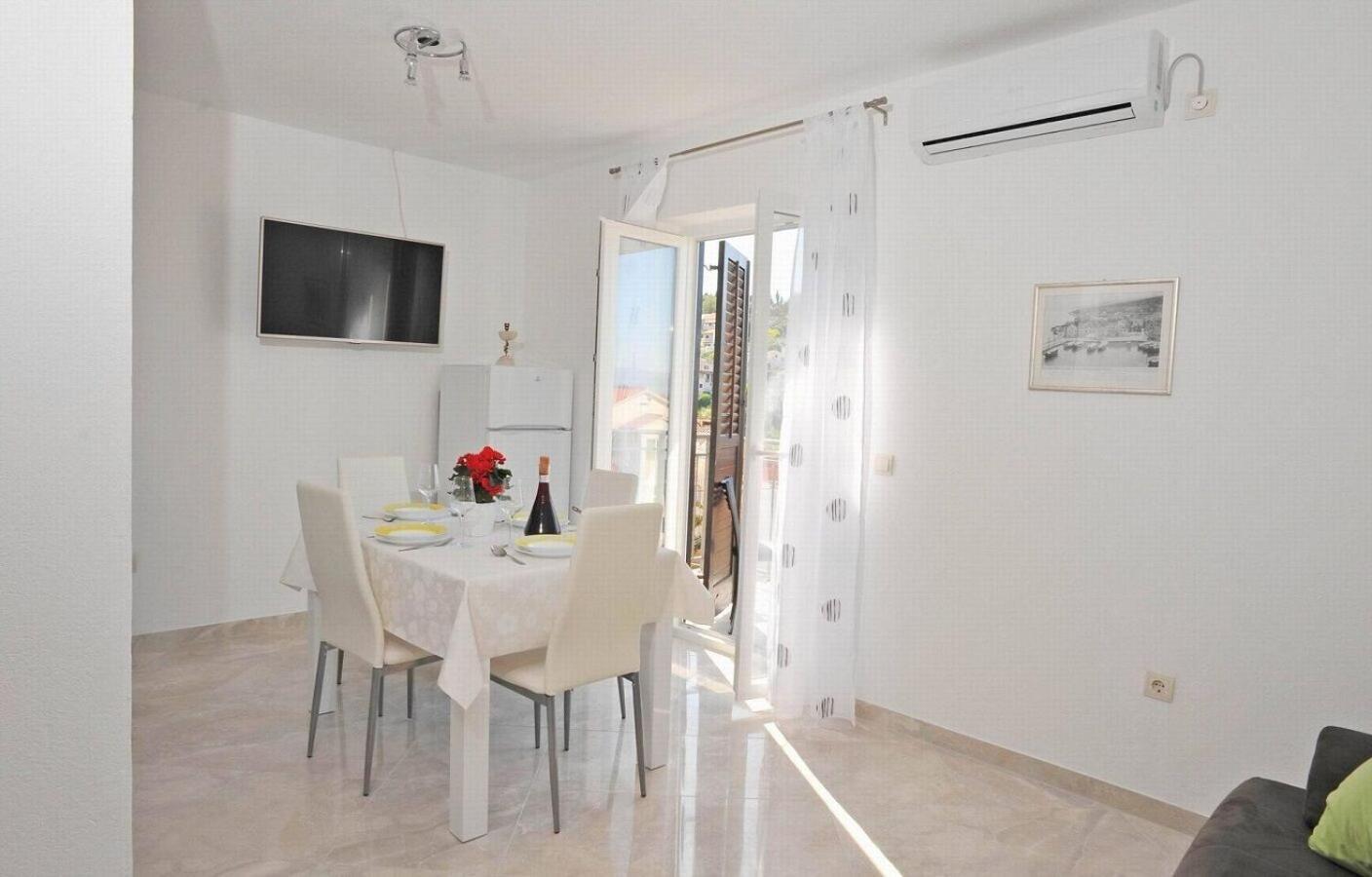 Apartment Mato Сутіван Екстер'єр фото