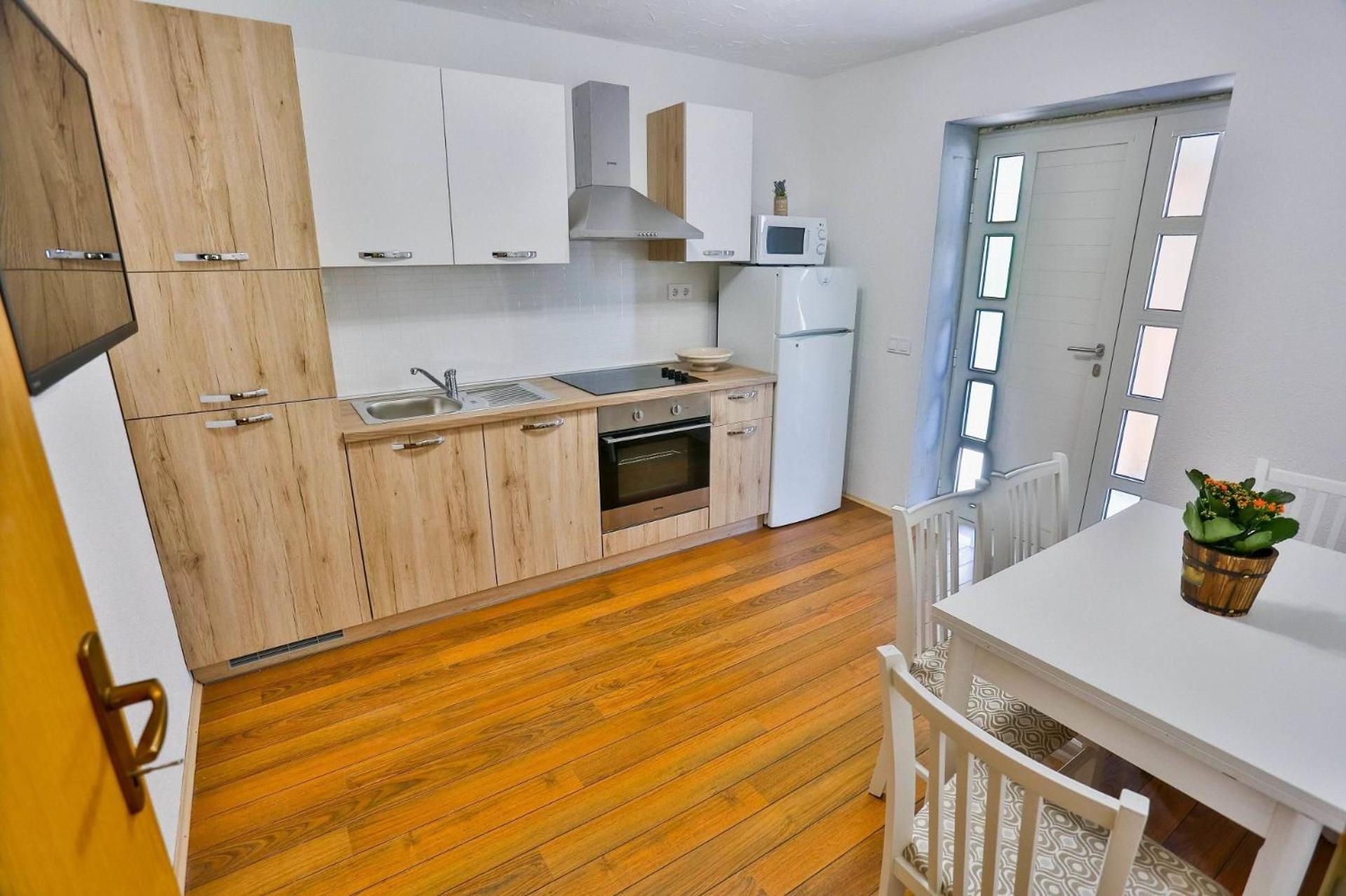 Apartment Mato Сутіван Екстер'єр фото